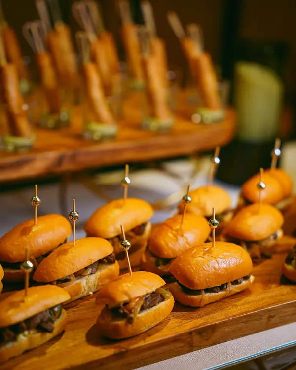 Event photography: mini sliders